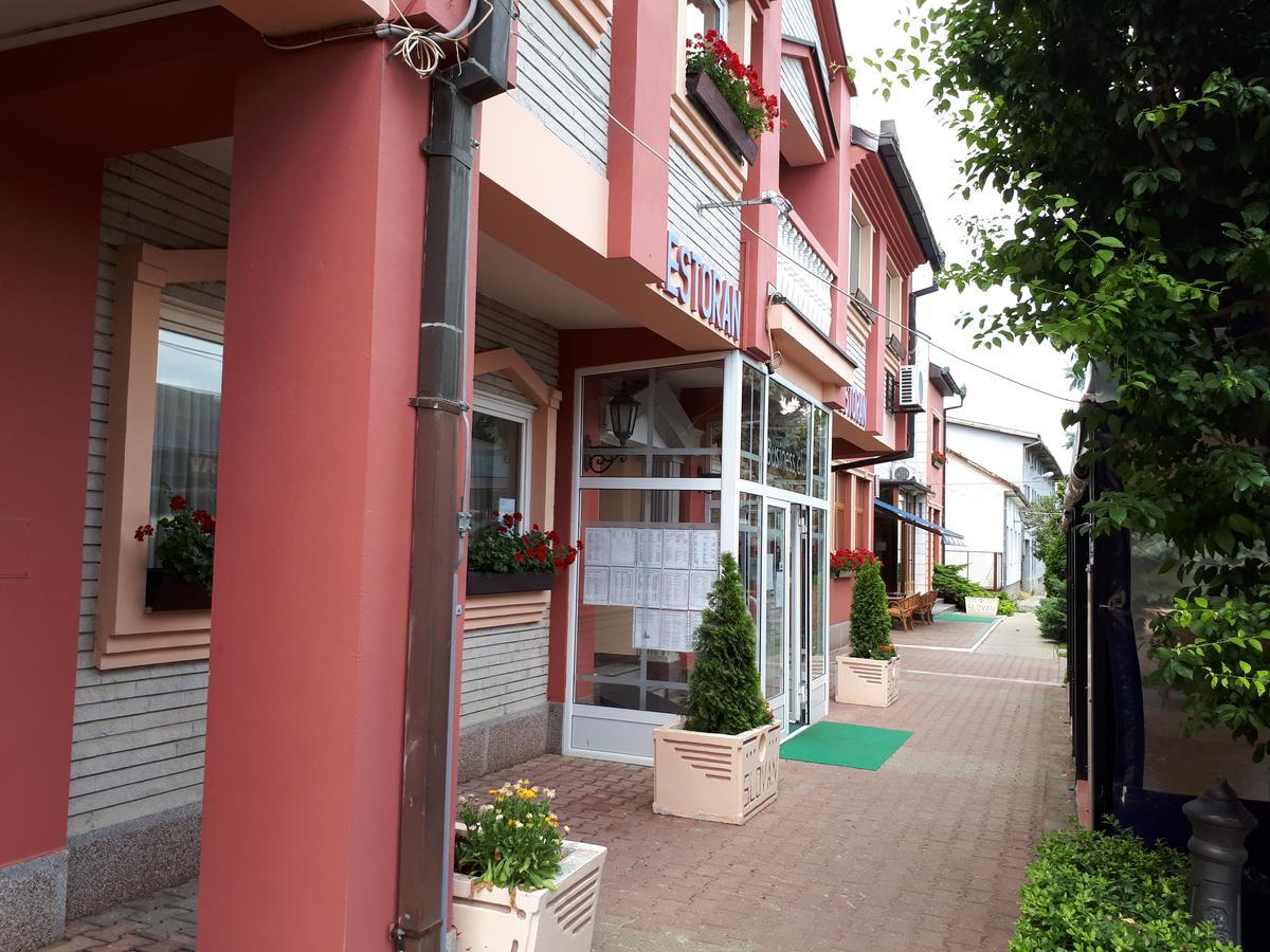 Bed and Breakfast Business Club Selenca Bac Esterno foto