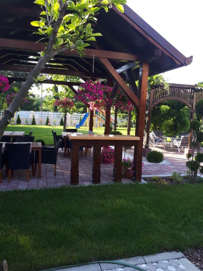 Bed and Breakfast Business Club Selenca Bac Esterno foto
