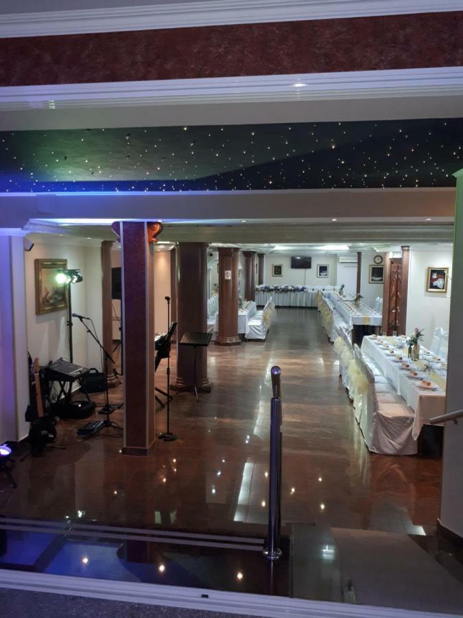 Bed and Breakfast Business Club Selenca Bac Esterno foto